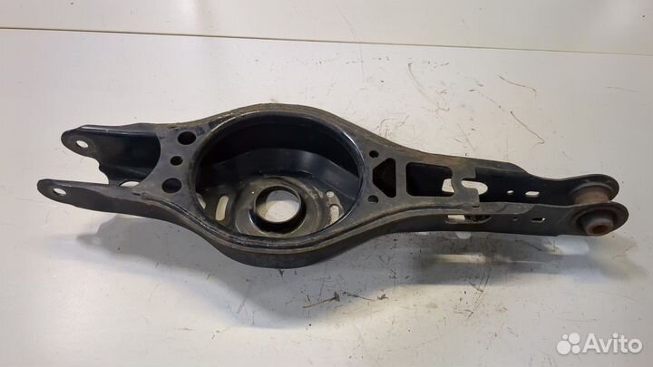 Рычаг подвески Toyota Prius, 2018