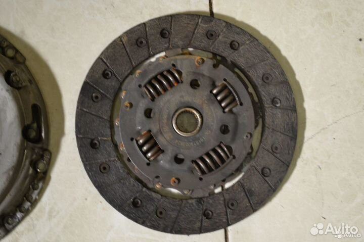 Диск сцепления Volkswagen Polo 5