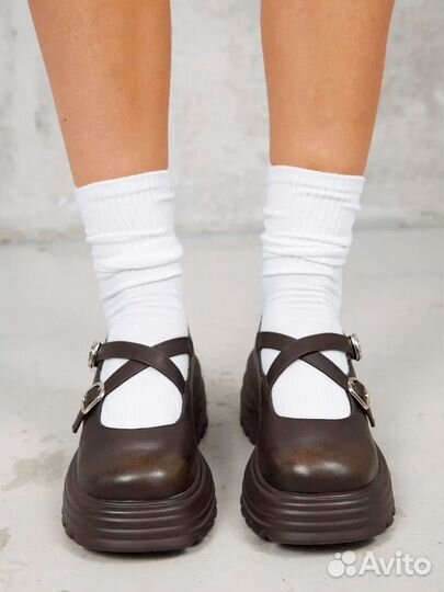 Лоферы женские