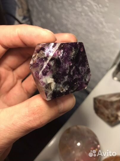 Лепидолит Пурпурный