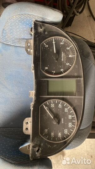 Приборная панель Toyota Allion