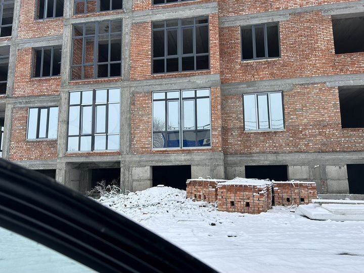 2-к. квартира, 72,7 м², 1/5 эт.