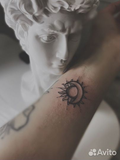 Татуировка и пирсинг