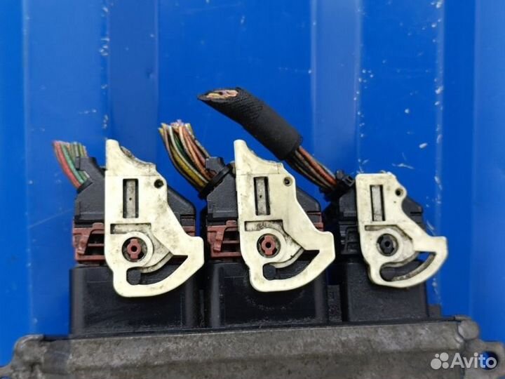 Блок управления двс Peugeot 301 DD 1.6 NFP 2013