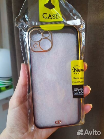Чехол на iPhone 14