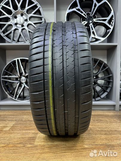 Michelin Pilot Sport 4 S 315/35 R20 110Y