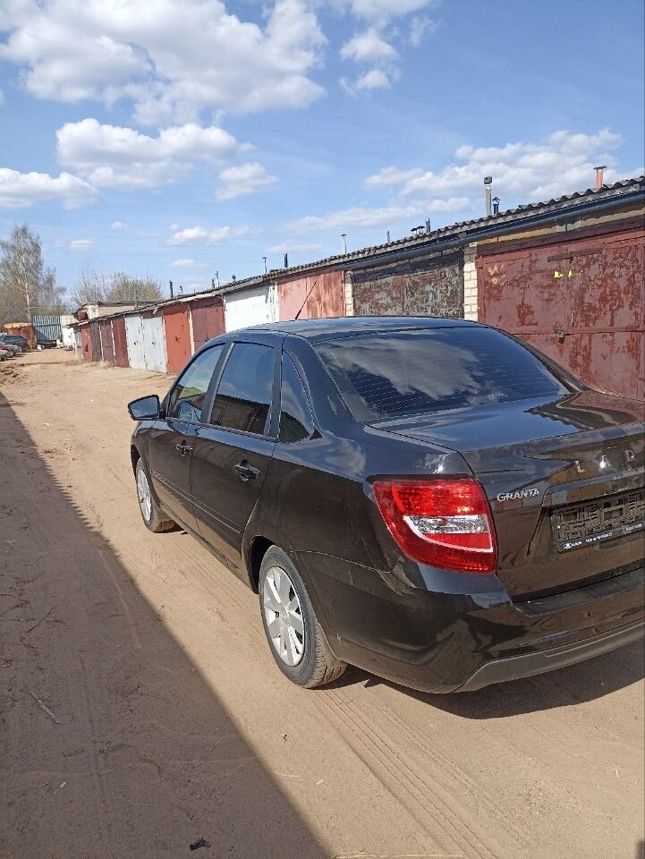 ВАЗ (LADA) Granta: фото владельца