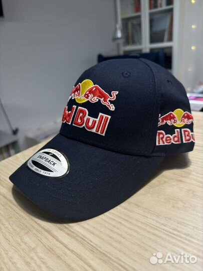 Бейсболка Red Bull