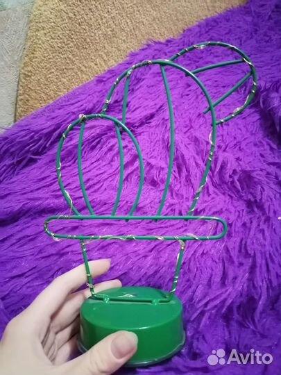 Ночник (светильник) в форме кактуса