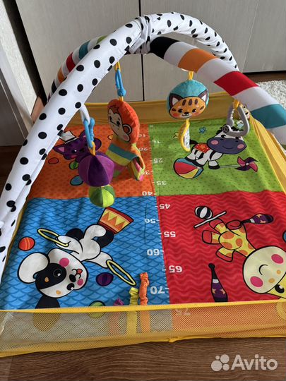 Развивающий коврик