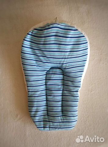 Матрасик, валик, коврик для купания новорожденных