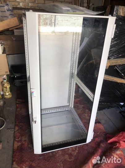 TS IT Шкаф 600х1200х600 с обзорной дверю