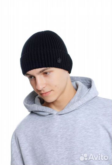 Шапка мужская вязаная