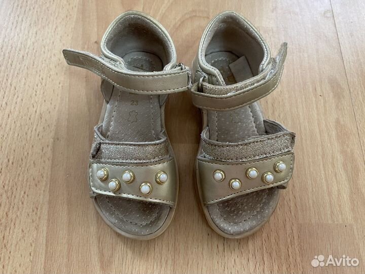 Босоножки для девочки