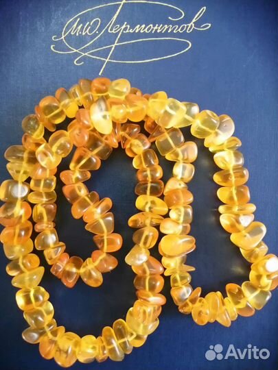 Янтарные бусы СССР