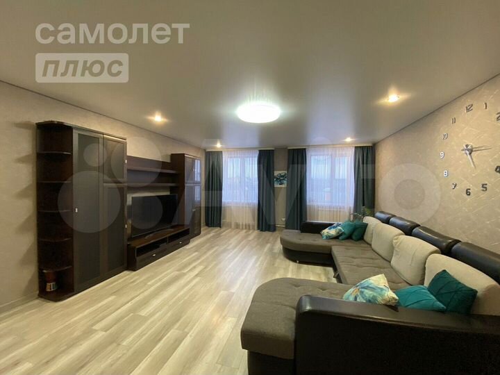 Дом 169,4 м² на участке 10,4 сот.