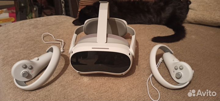 Pico 4 шлем виртуальной реальности новый