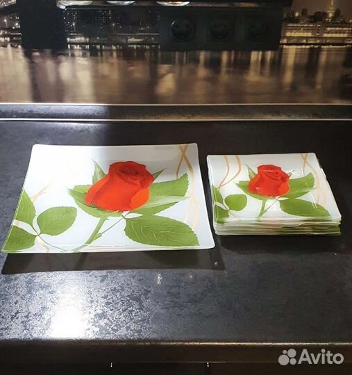 Набор из 7 тарелок