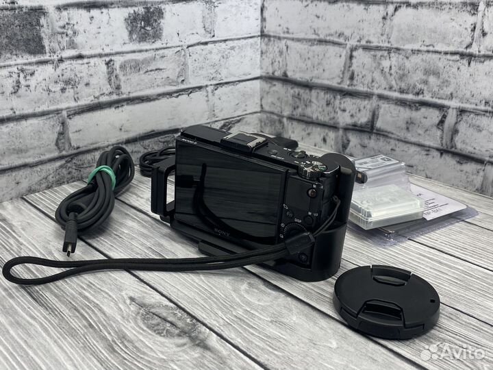 Фотоаппарат sony cyber shot dsc-rx100