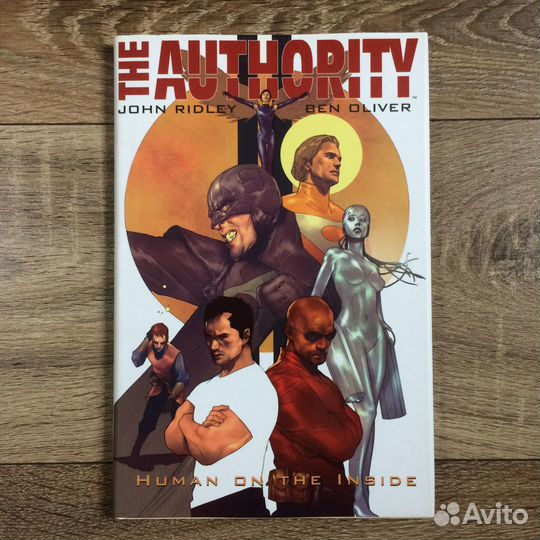 Комикс Authority Human On The Inside HC