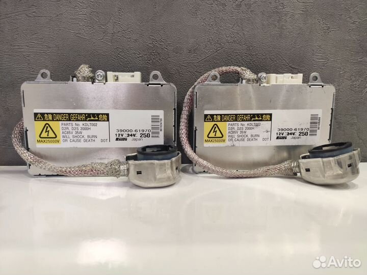 Блок розжига ксенона Mazda 6 gh Мазда 6 Koito ориг