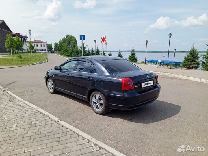 Toyota Avensis 1.8 AT, 2003, 225 000 км