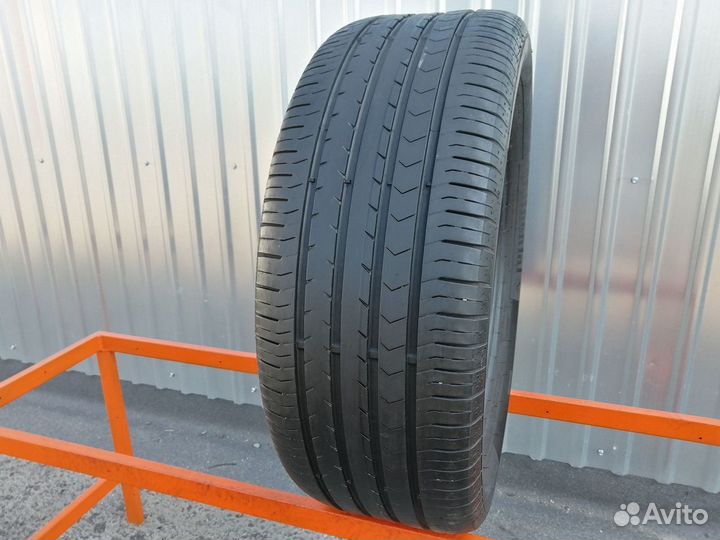 Continental ContiPremiumContact 5 235/55 R17 103W