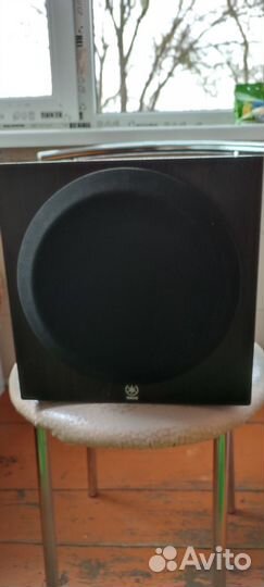 Сабвуфер Yamaha YST SW012