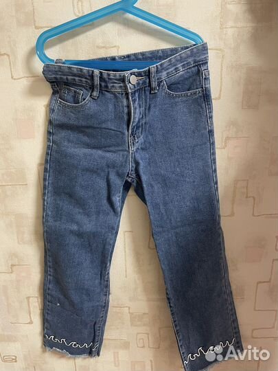 Джинсы укорроченные для девочки 134