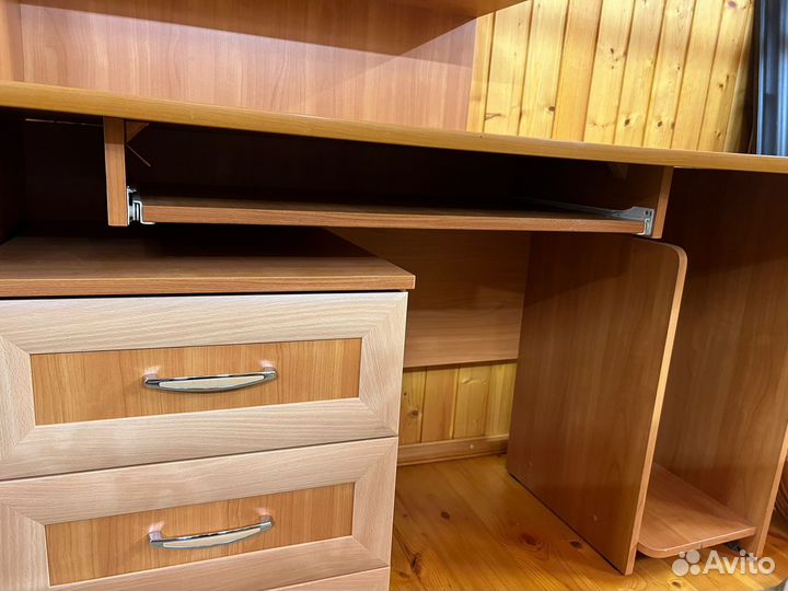 Компьютерный стол бу