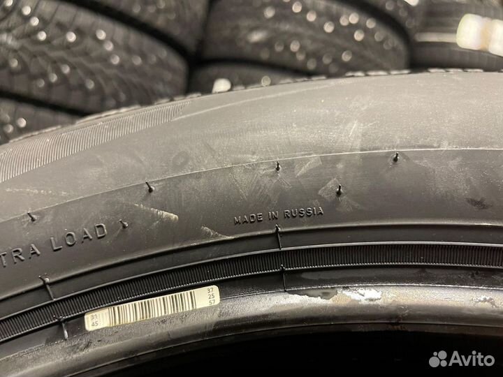 Pirelli Ice Zero FR 225/45 R18 95H