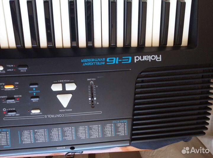 Синтезатор roland E-16