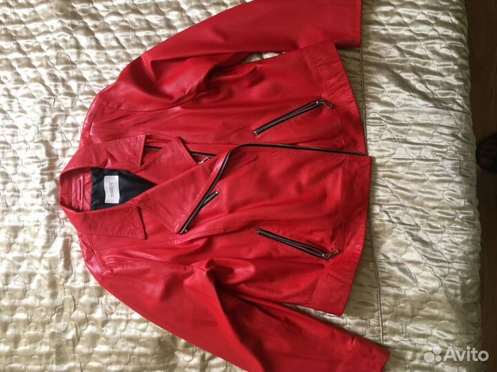 Куртка кожаная женская