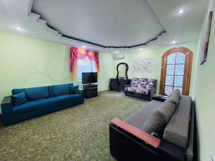 2-к. квартира, 53 м², 3/3 эт.