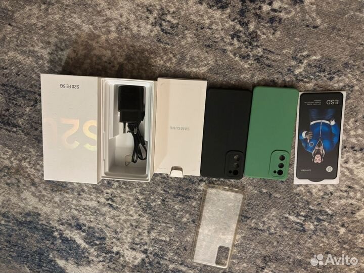 Samsung Galaxy S20 FE, 8/256 ГБ