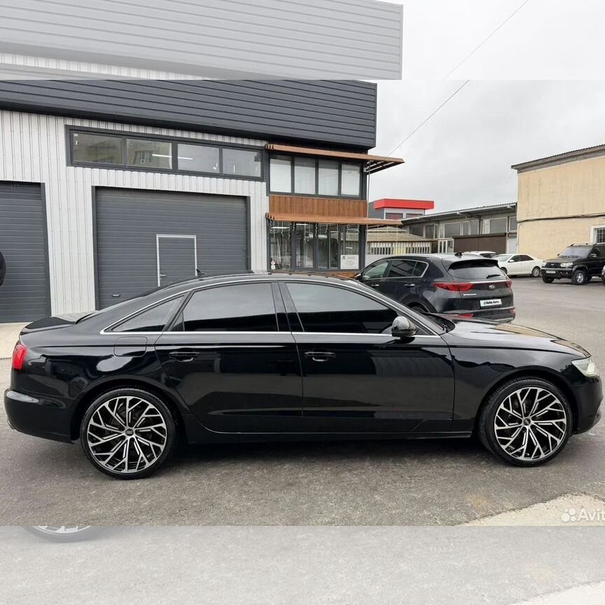Литые диски Audi 8×R18 5×112