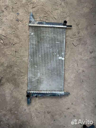 Радиатор охлаждения форд скорпио сиерра
