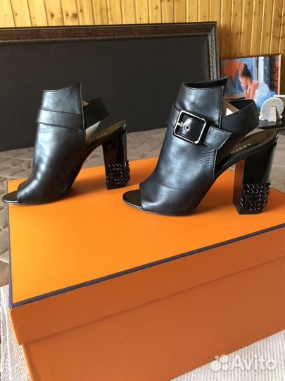 Ботильоны женские 39 размер lento FUR