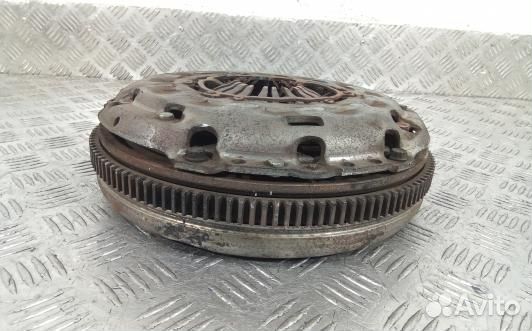 Маховик демпферный дизельный skoda octavia A5 (DAD