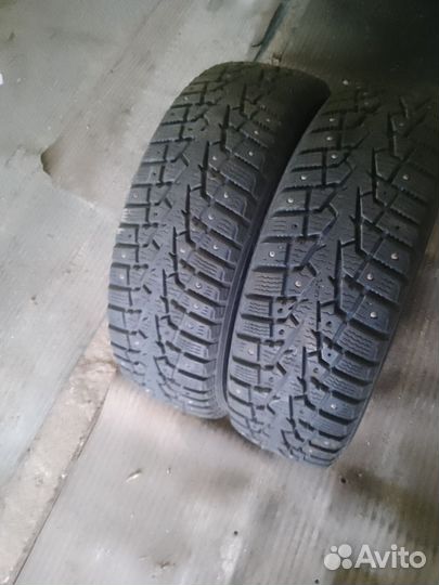 Kumho 722 205/60 R16
