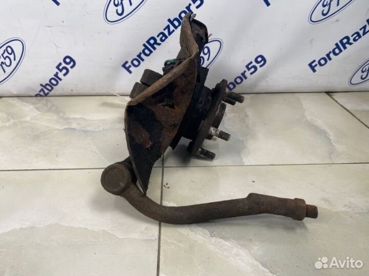 Кулак поворотный передний левый Hyundai Santa Fe