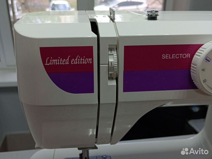 Швейная машина Elna 1001