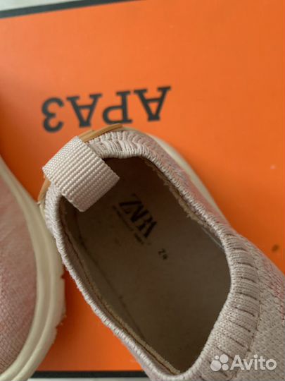 Обувь для девочки zara 24