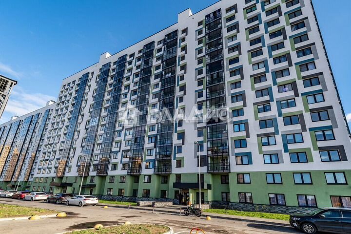 2-к. квартира, 53,3 м², 6/15 эт.