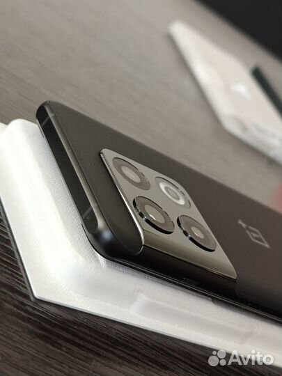OnePlus 10 pro, 12/256 ГБ