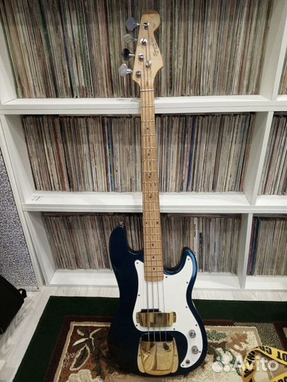 Бас гитара Skuier by Fender Strat