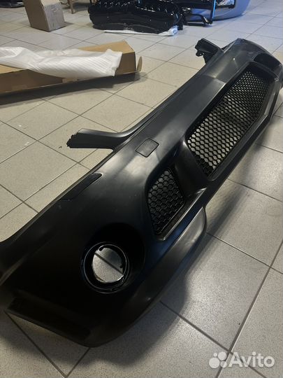 Mercedes benz w204 бампер 6.3 amg дорестайлинг