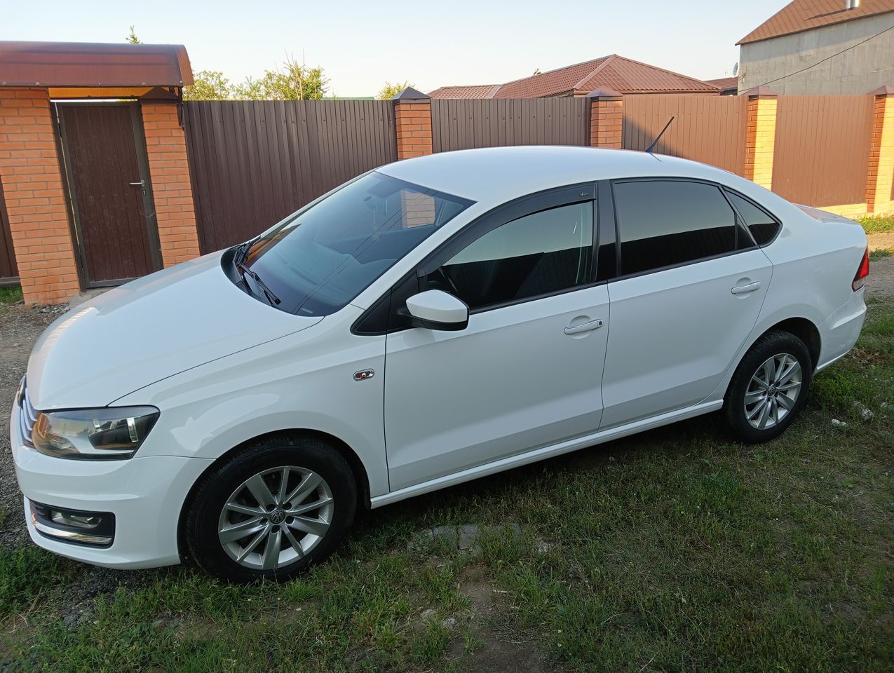 Volkswagen Polo: фото владельца