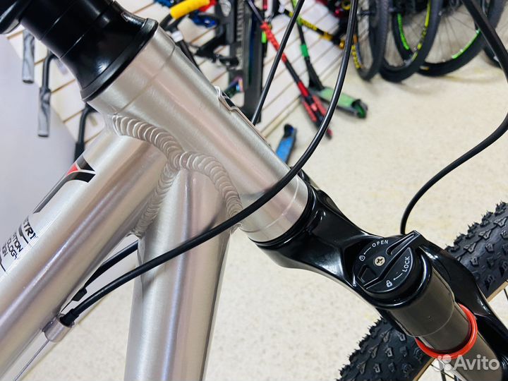 Велосипед 29 прома гидравлка Ал Вилка