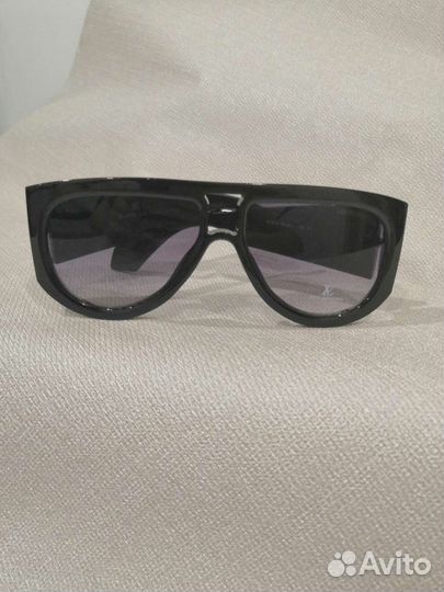 Солнцезащитные очки женские новые
